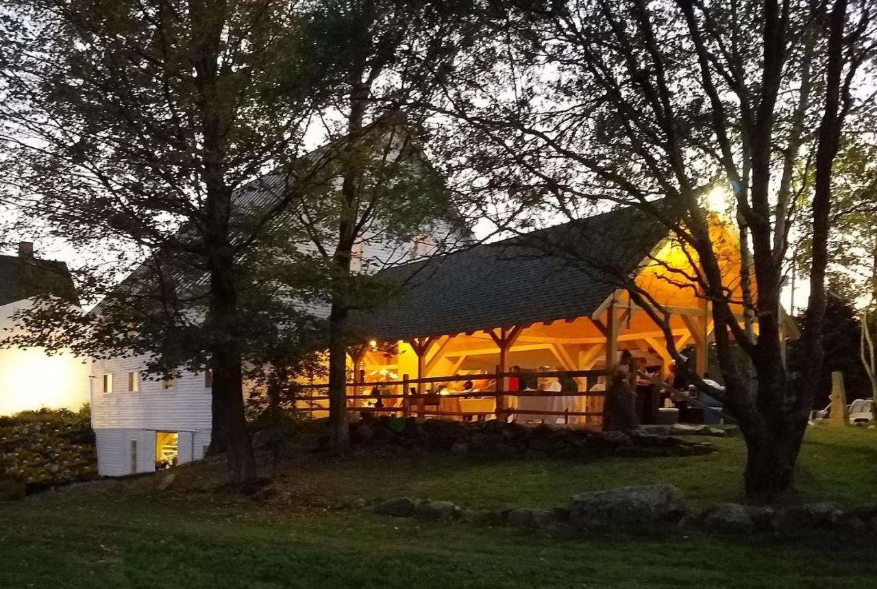 Highland Lake Inn Andover Εξωτερικό φωτογραφία